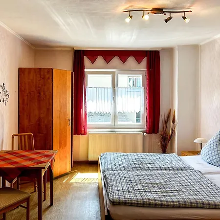 Gaestezimmer Bruno Guest house